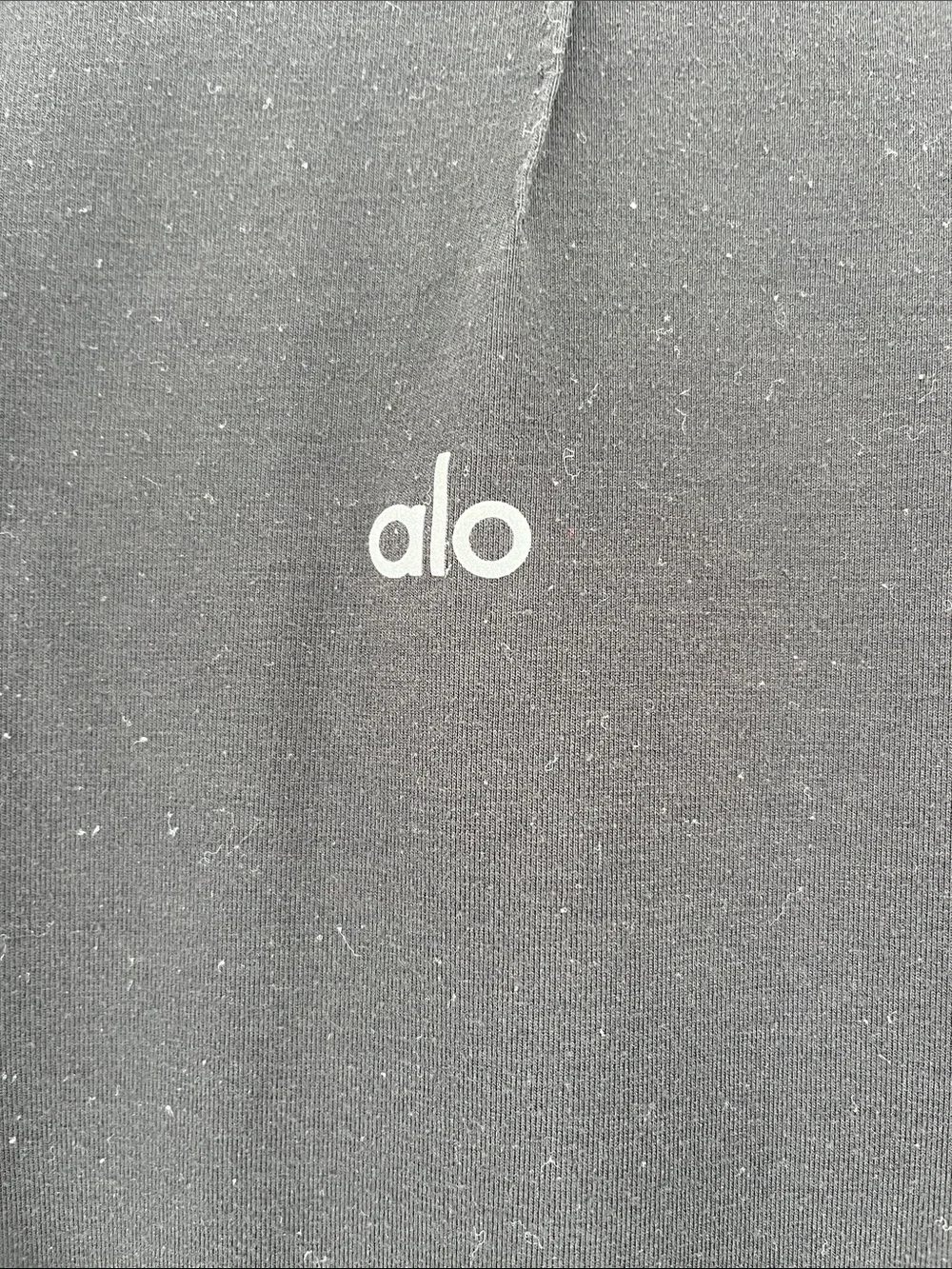 Alo Yoga Oversized Wide V Neck Black Tee Shirt L FLAWED